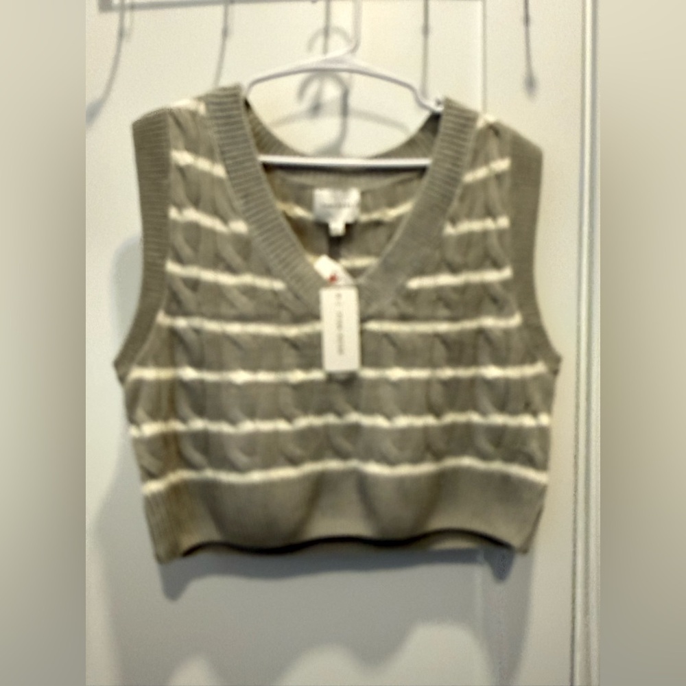 Pink Rose sweater vest